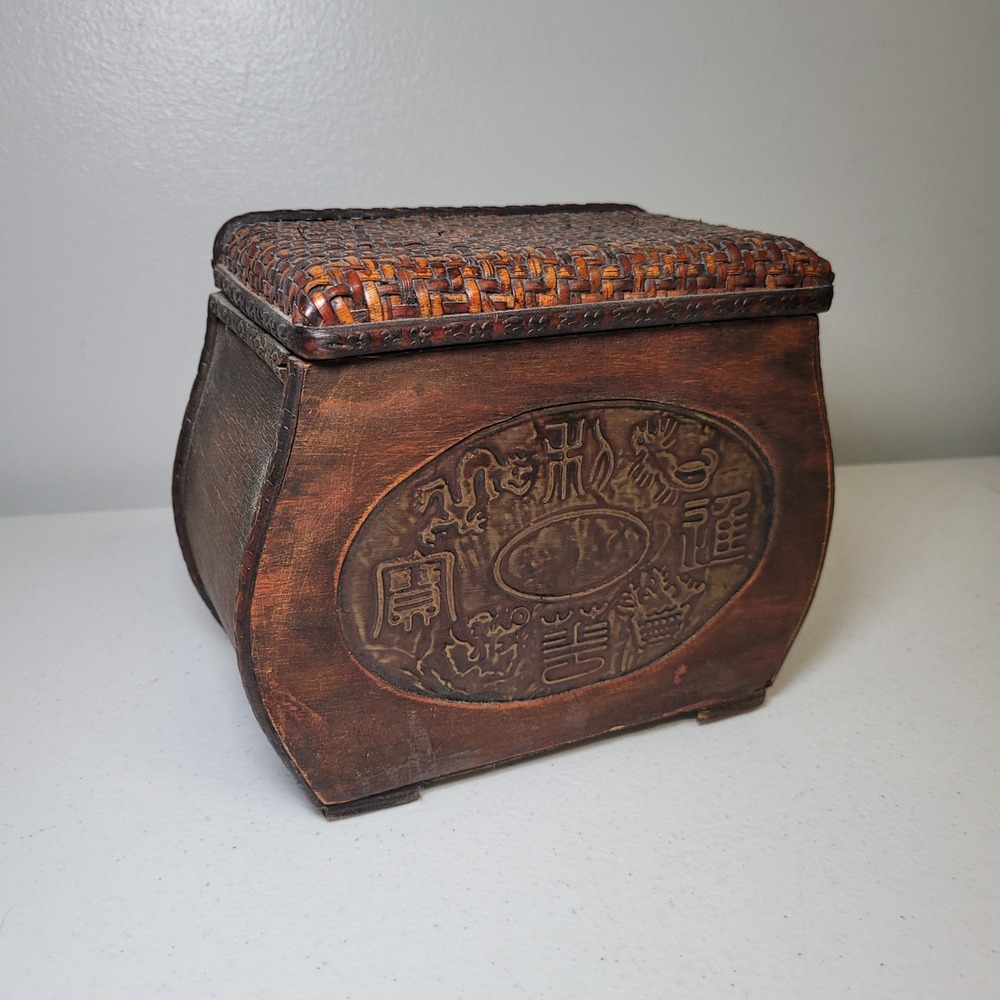 Vintage Wooden Box Chinese Dragon Phoenix Carved Relief‎ Woven Top Decor
